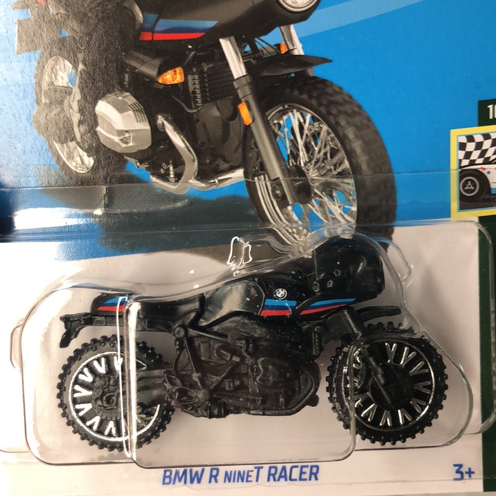 BMW NineT Racer - Picture 3 of 7